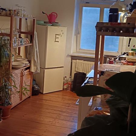 Private Bedroom Near Alexanderplatz In Sharing Apartment Berlin Exteriör bild