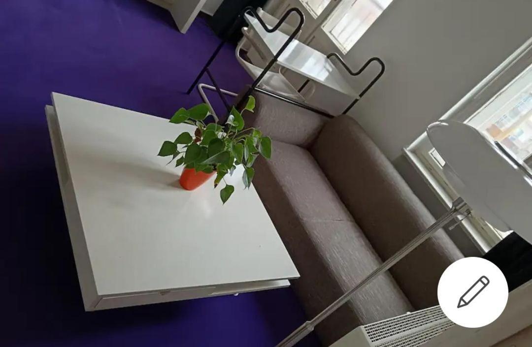Private Bedroom Near Alexanderplatz In Sharing Apartment Berlin Exteriör bild